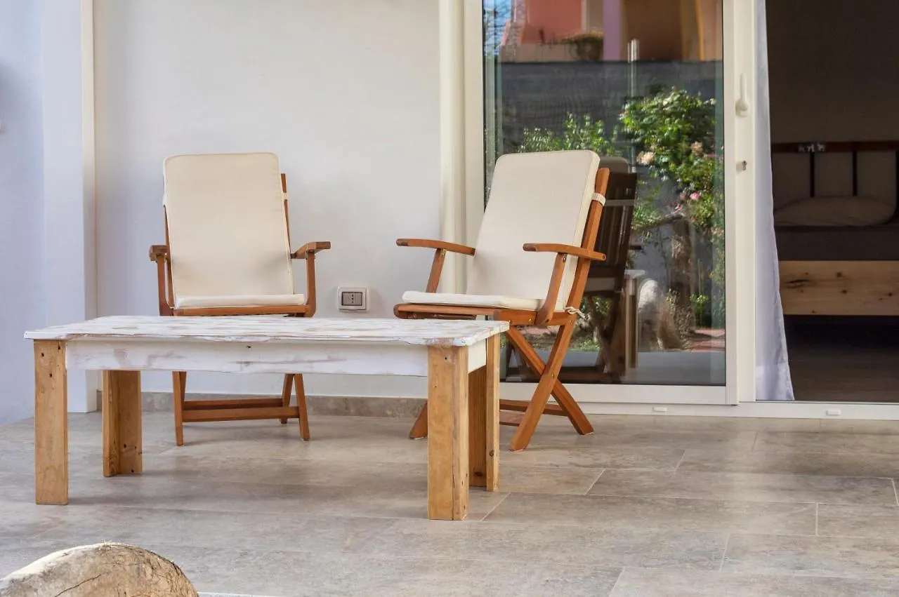 B&B Les Chambres Rooms & Suite Santa Teresa Gallura 0*,